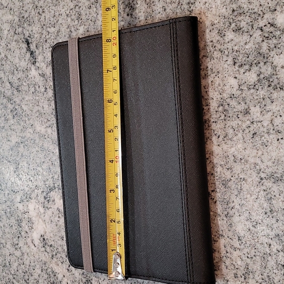 Griffin Mini Tablet or E-Reader Protective Cover and Holder - Picture 8 of 9